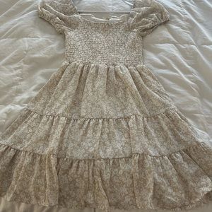 Altar’d State tan and white floral puff sleeve dress